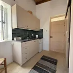 Apartment Traditional Residences